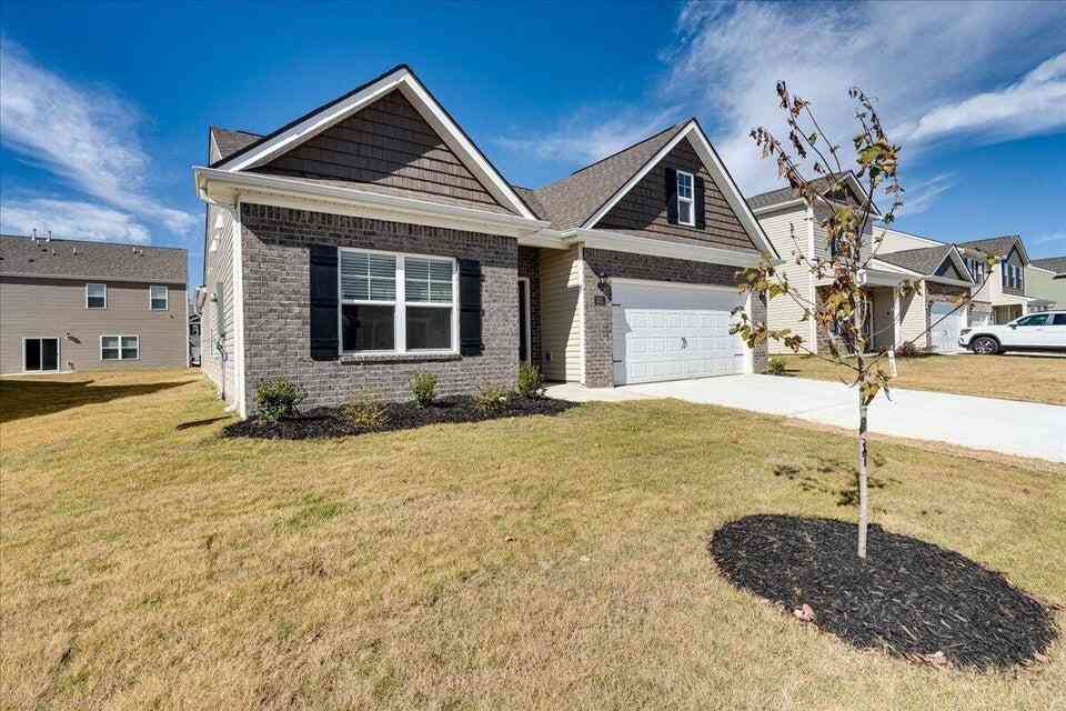 3221 Rolling Meadow Way, Cleveland, Tennessee image 2