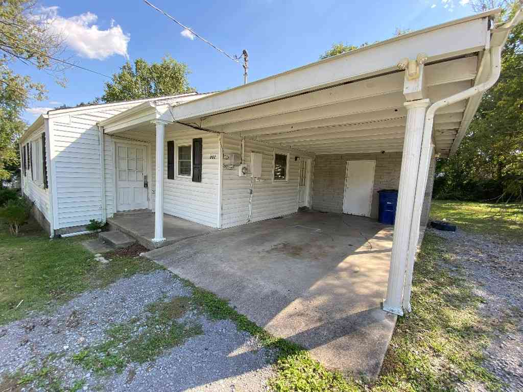 302 Meadow Dr, Shelbyville, Tennessee image 4