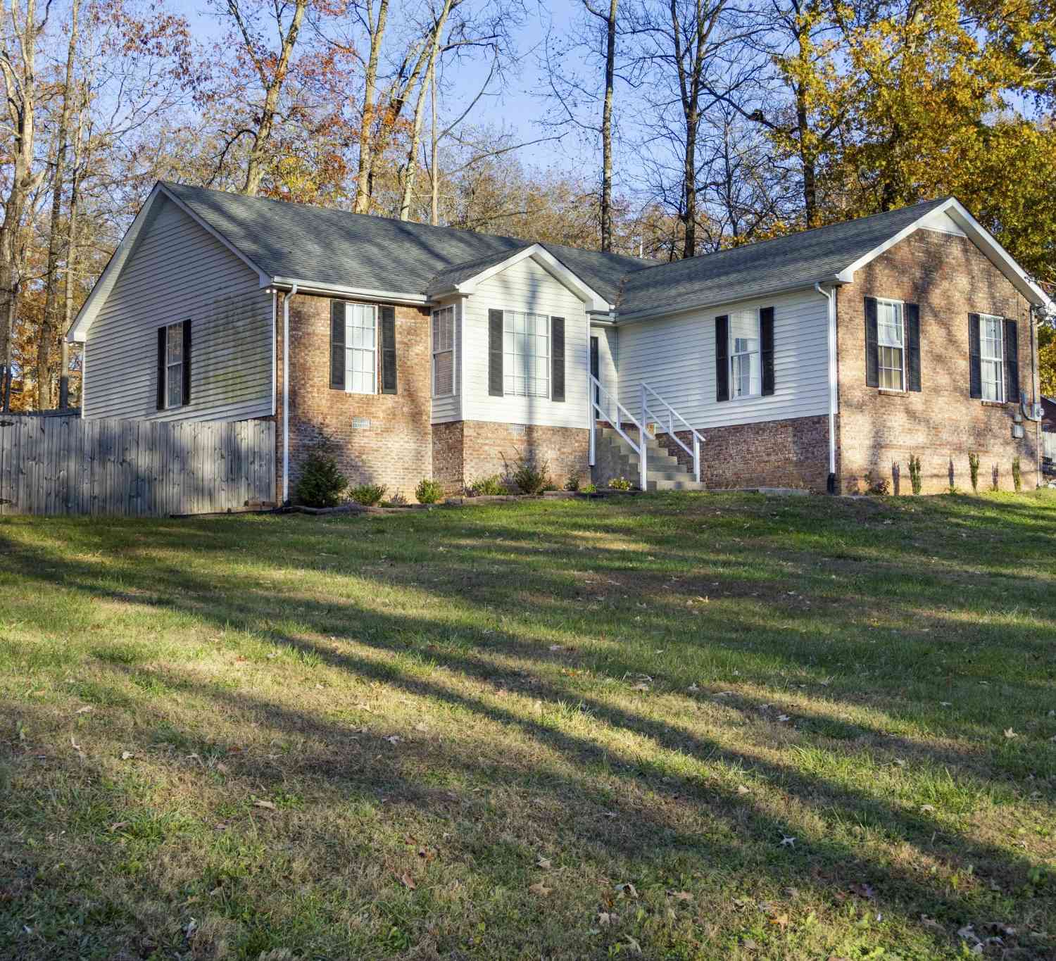 3497 Hunters Rdg, Woodlawn, Tennessee image 2