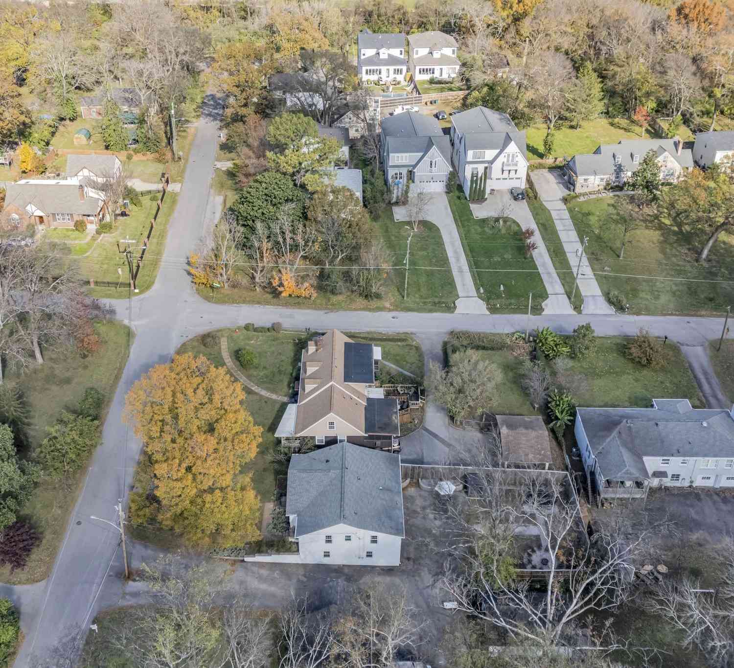 2904 Mcnairy Ln, Nashville, Tennessee image 48