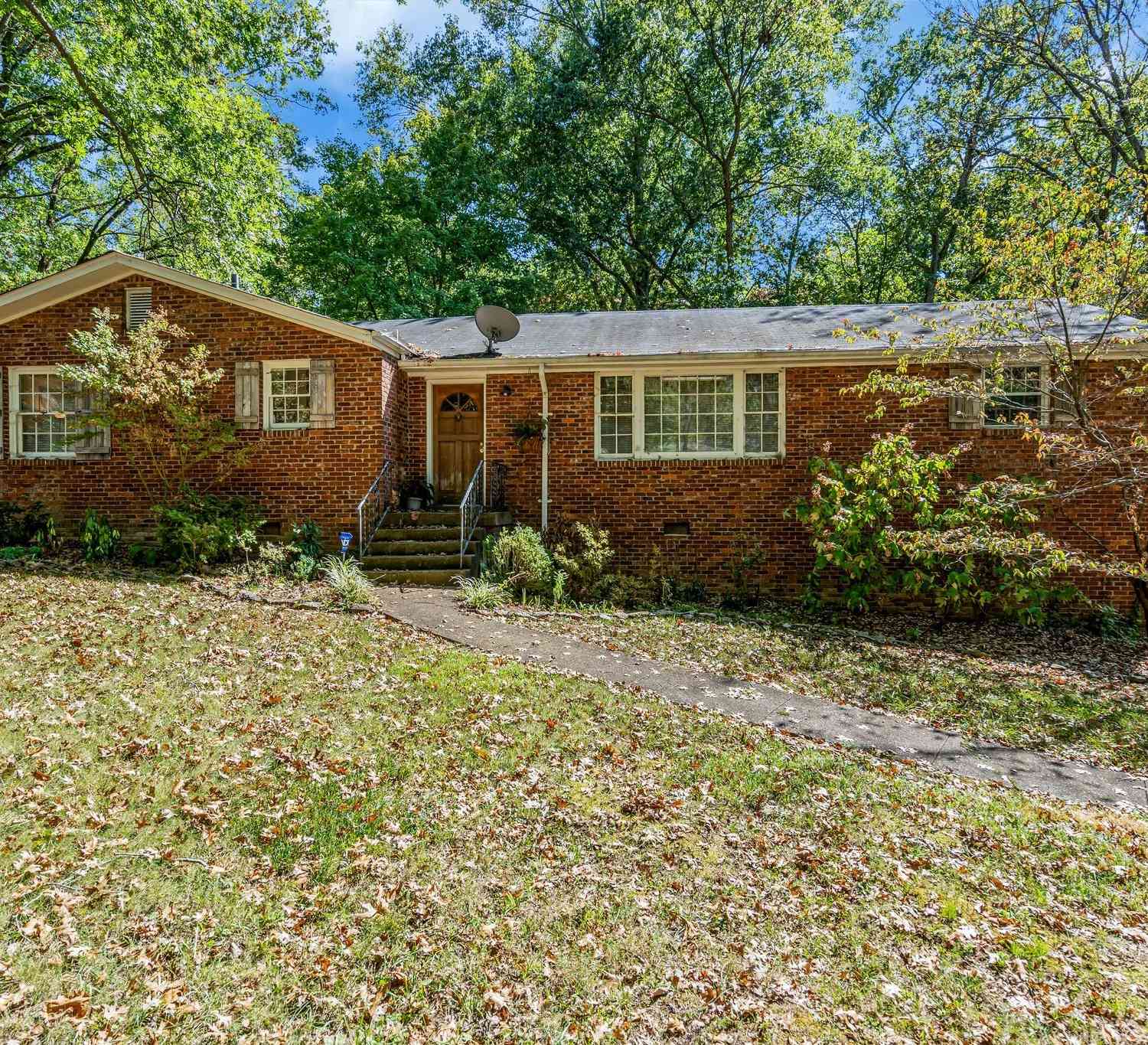 811 Russleo Dr, Nashville, Tennessee image 2