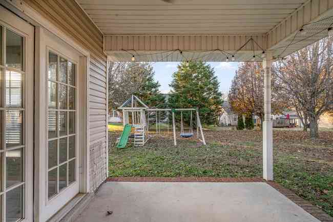 3341 Poplar Hl, Clarksville, Tennessee image 26