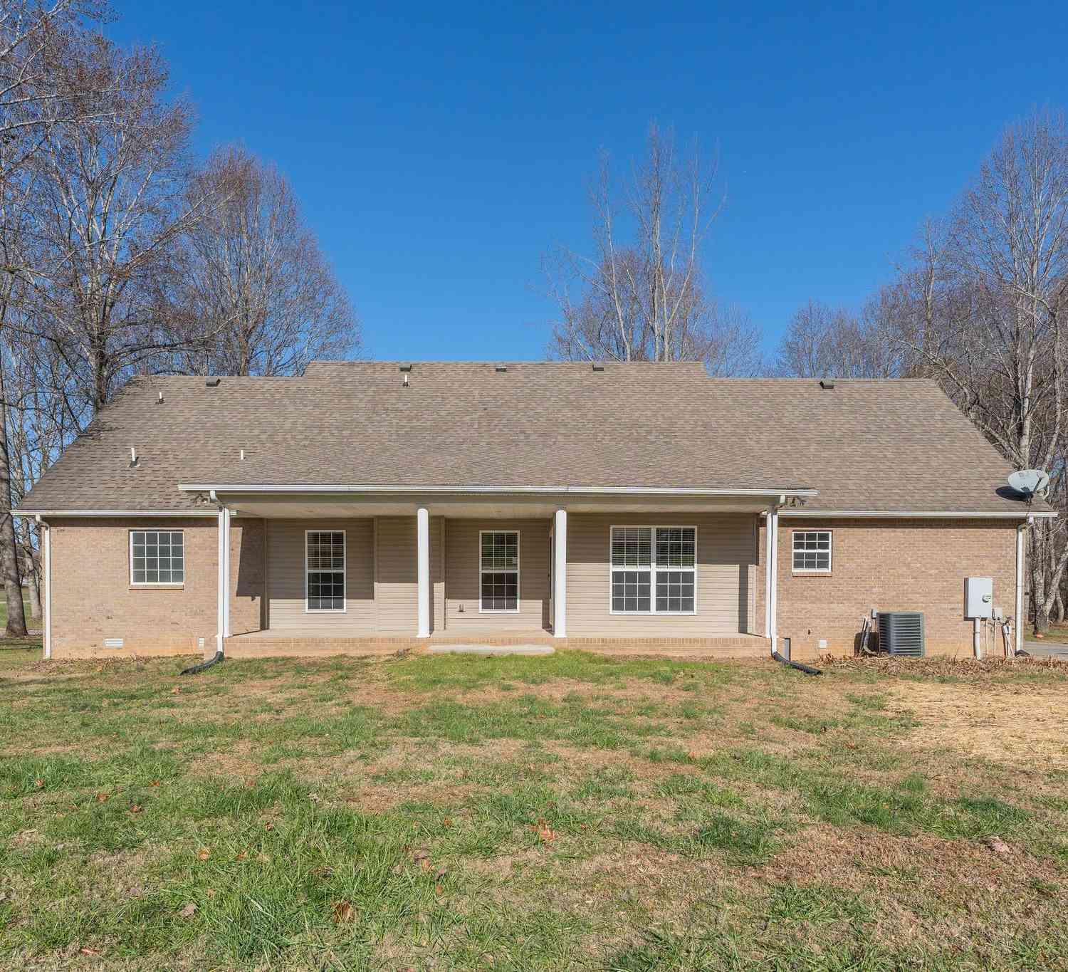 114 Lewis Simpson Ct, Clarksville, Tennessee image 35