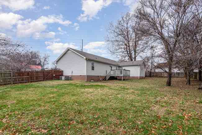 584 Barney Ln, Clarksville, Tennessee image 27