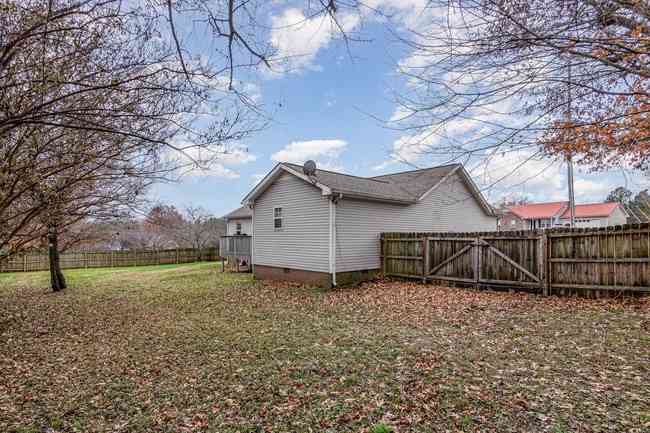 584 Barney Ln, Clarksville, Tennessee image 28