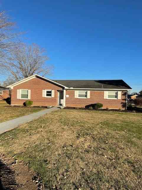 702 Springer Rd, Lawrenceburg, Tennessee image 1