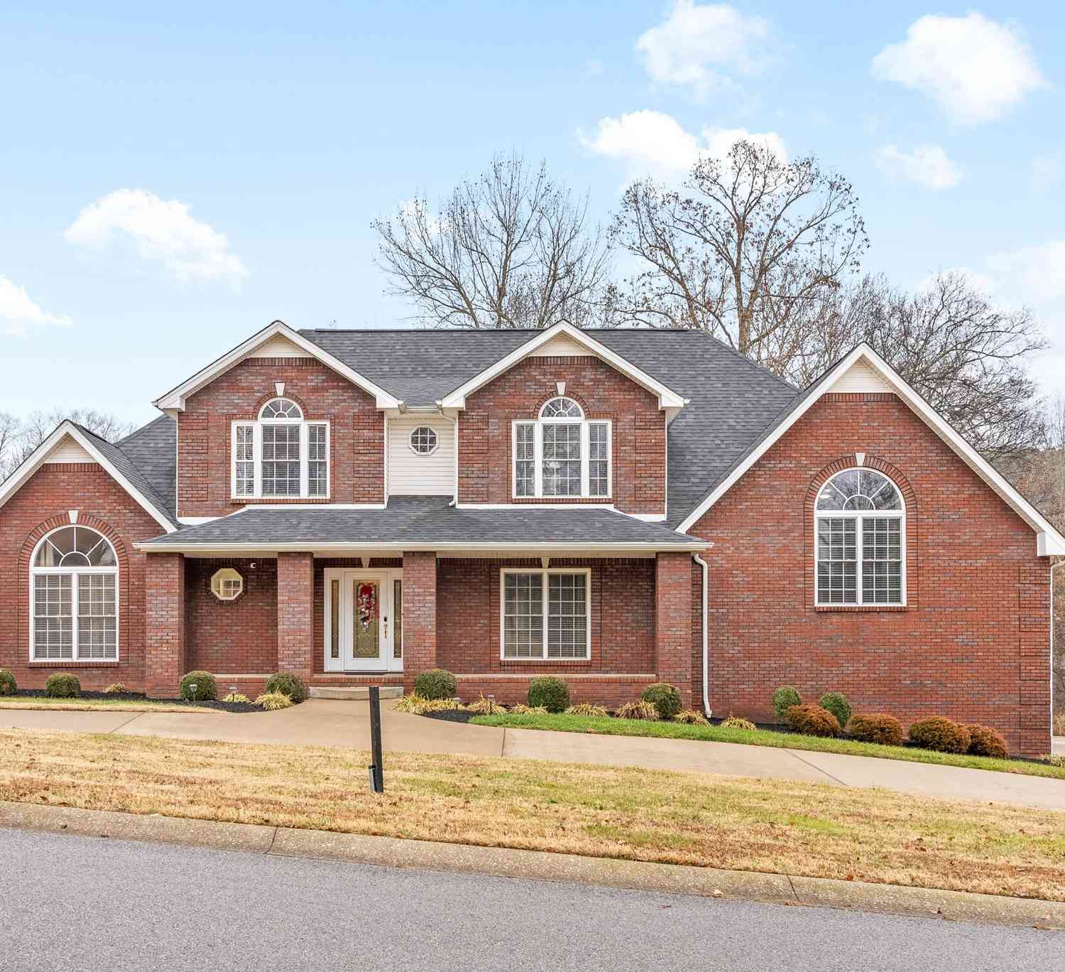 2065 Cobb Meadow Ln, Clarksville, Tennessee image 2