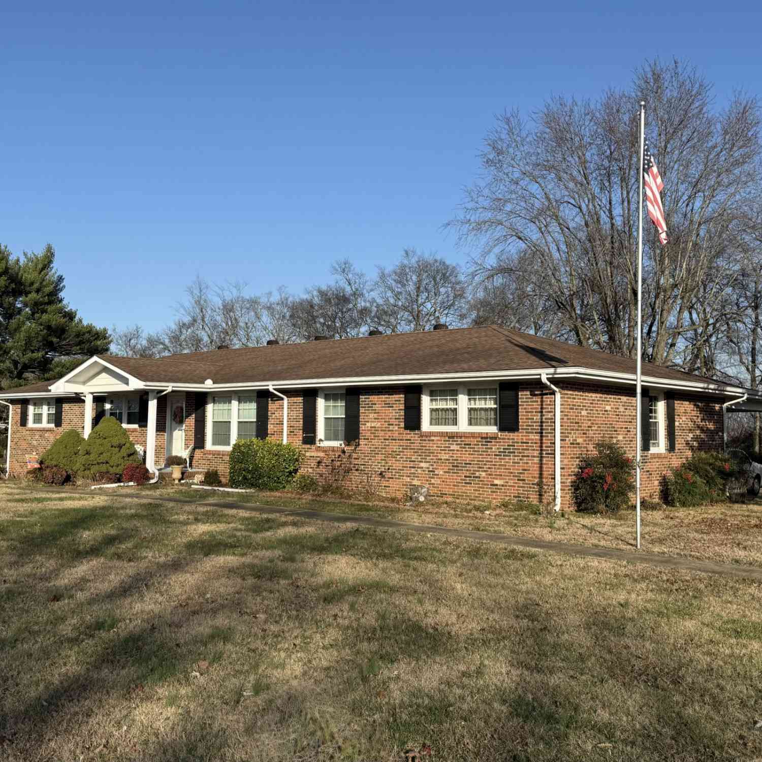 802 Dow Dr, Shelbyville, Tennessee image 3