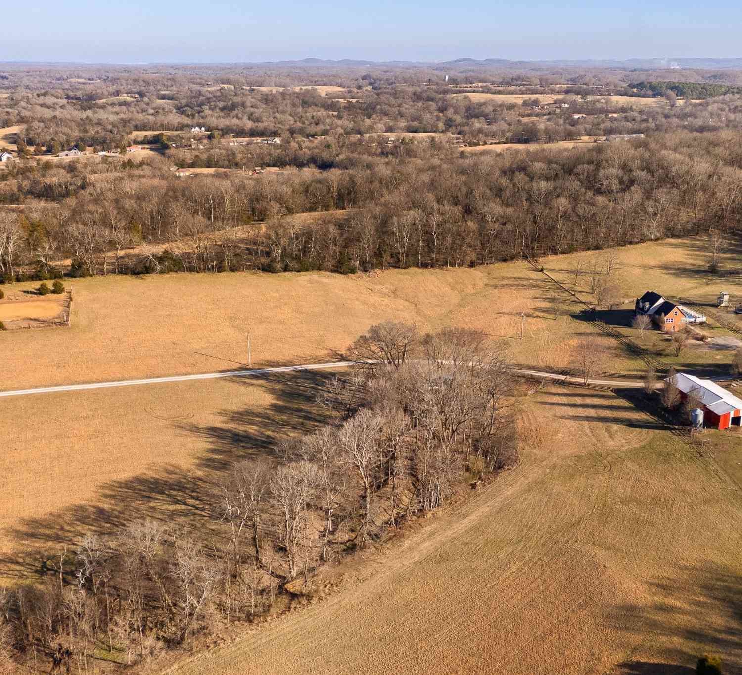 2057 Forest Ridge Trl, Columbia, Tennessee image 7