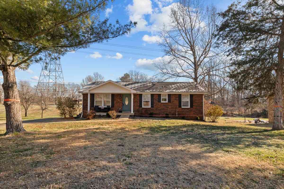 2267 Wildwood Dr, Clarksville, Tennessee image 32