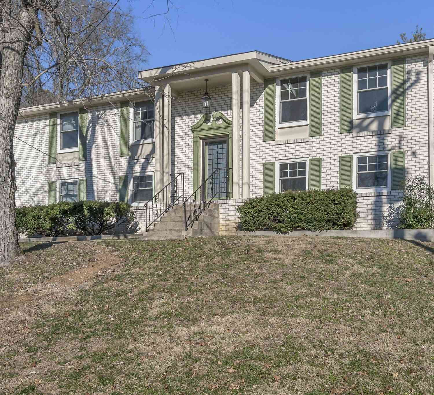 5152 Ashley Dr, Nashville, Tennessee image 2