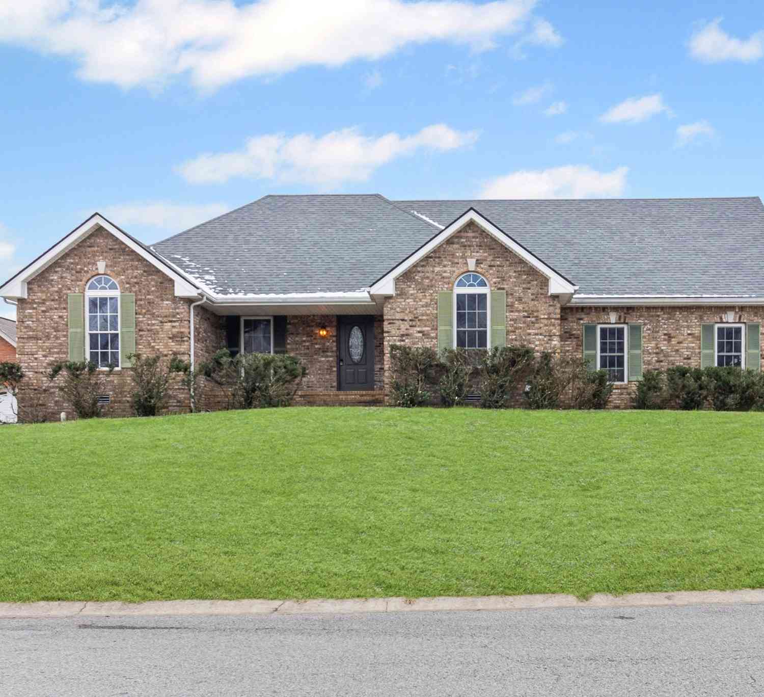 2862 Prince Dr, Clarksville, Tennessee image 2