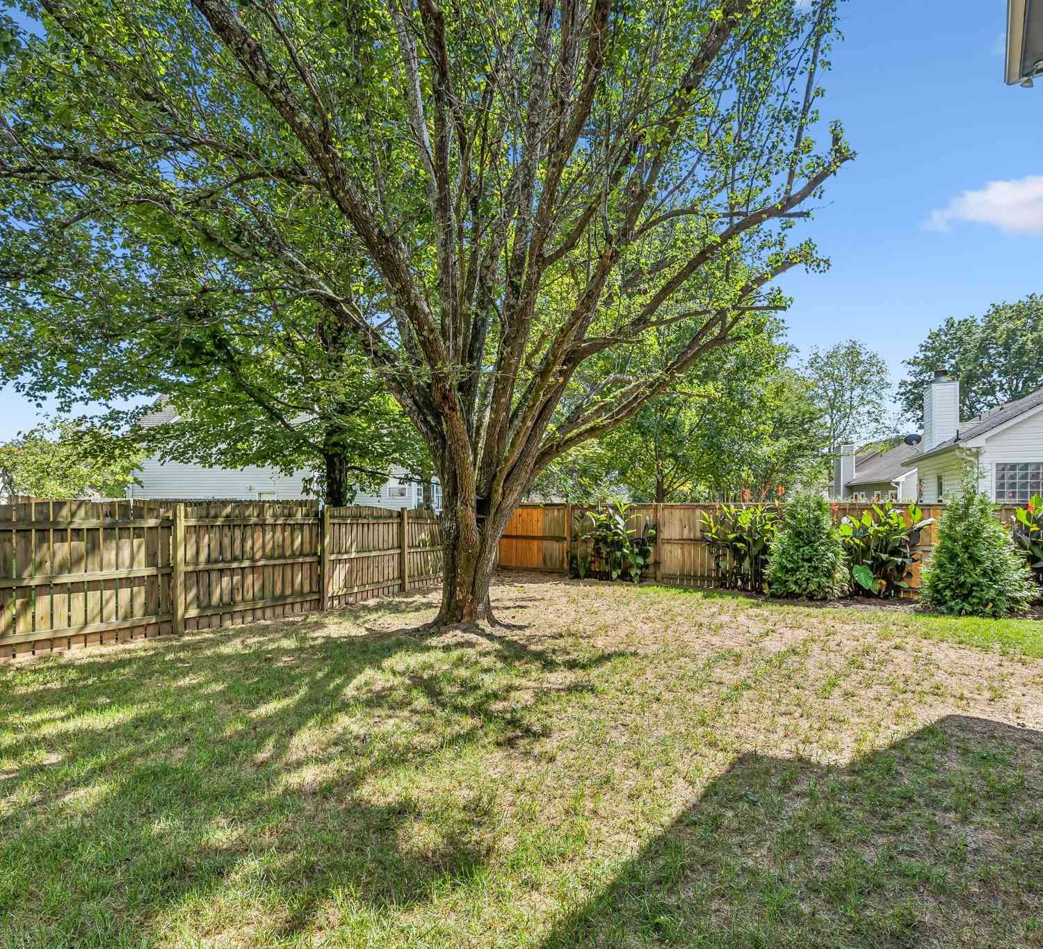 5020 Stonemeade Dr, Nashville, Tennessee image 32