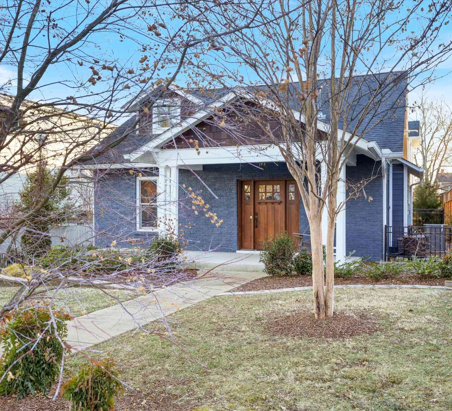 1209 Ashwood Ave, Nashville, Tennessee image 2