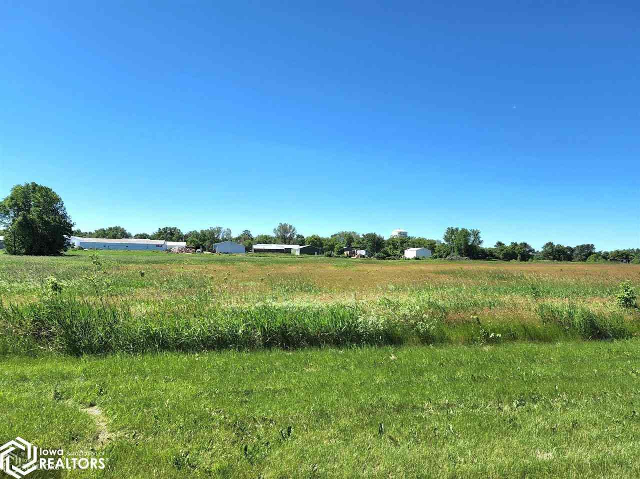 Vacant Land For Sale - 2955 9th Street Sw<br/> Mason City, IA 50401