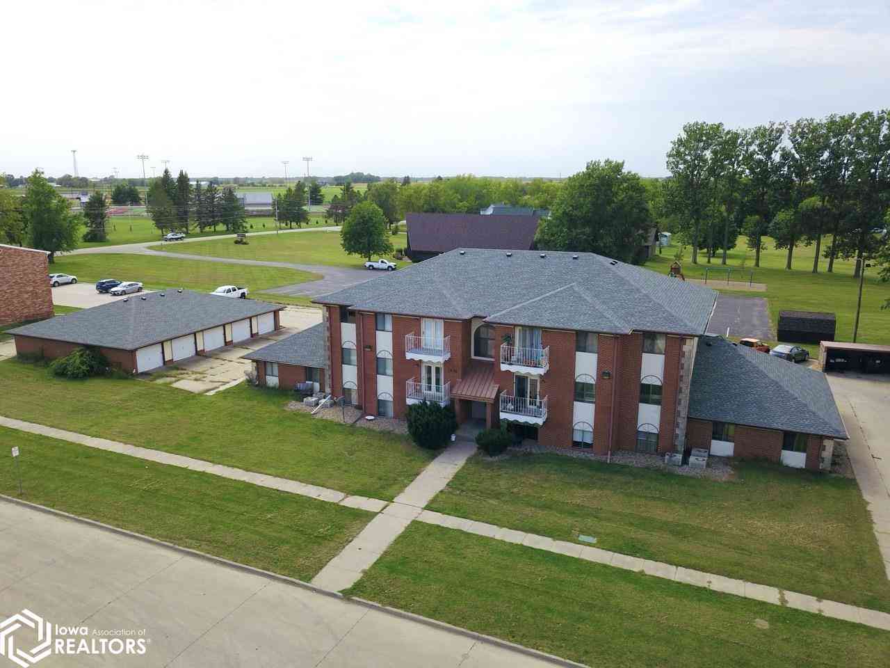 Multifamily For Sale - 1629 Sunset Street<br/> Poweshiek County, Grinnell, IA 50112