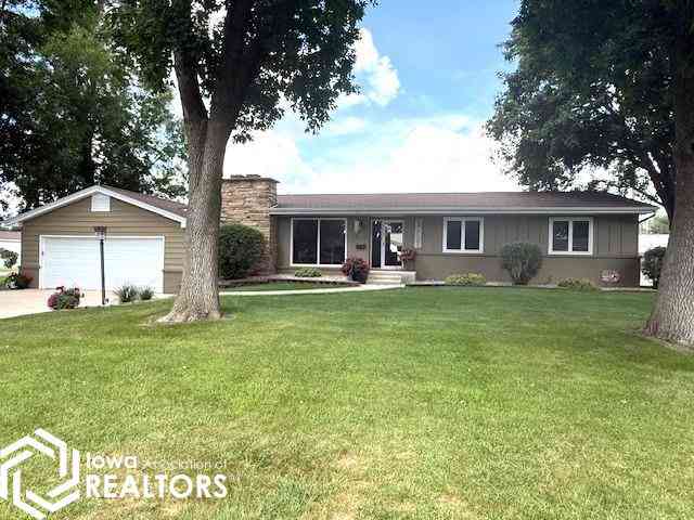 Homes For Sale - 1003 NE 2nd Avenue<br/> Wright County, Clarion, IA 50525