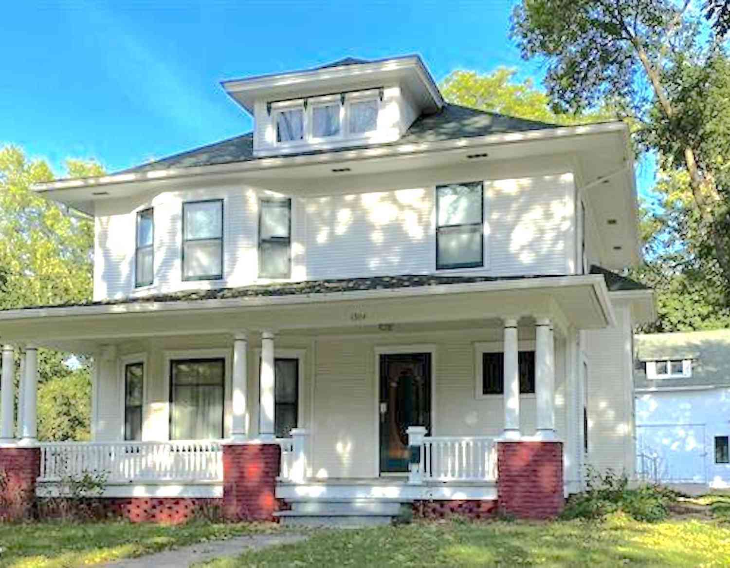 Homes For Sale - 1304 Chestnut Street<br/> Cass County, Atlantic, IA 50022