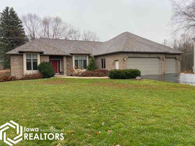 Homes For Sale - 15261 Dodge Avenue<br/> Clear Lake, IA 50428