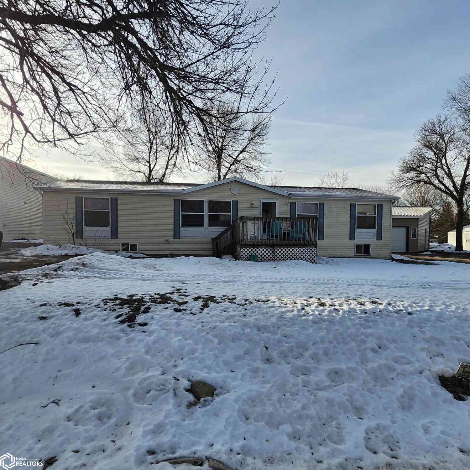 Mobile Home For Sale - 25865 Walleye Dr<br/> Spirit Lake, IA 51360