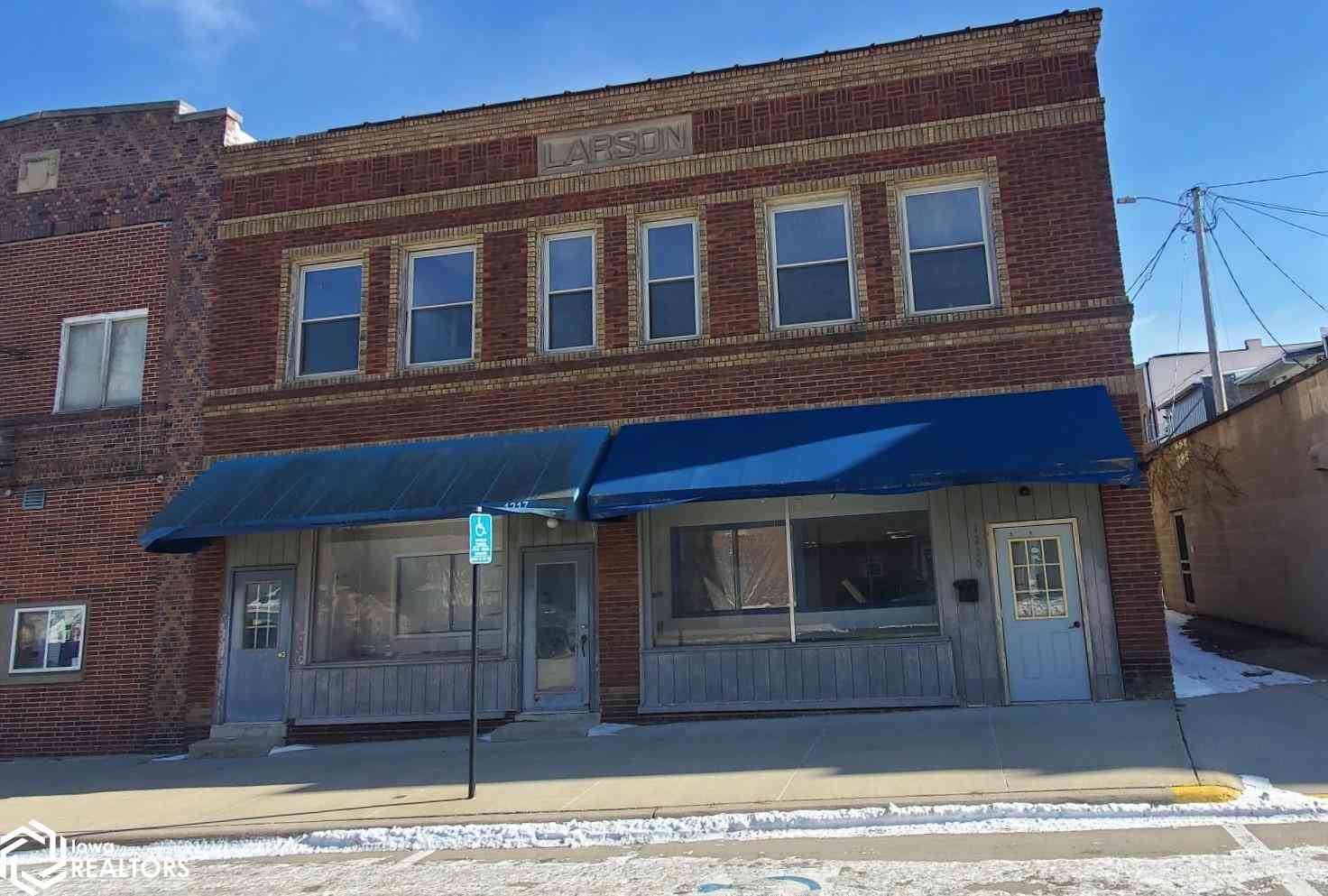 Homes For Sale - 1225 Washington Street<br/> Hardin County, Eldora, IA 50627