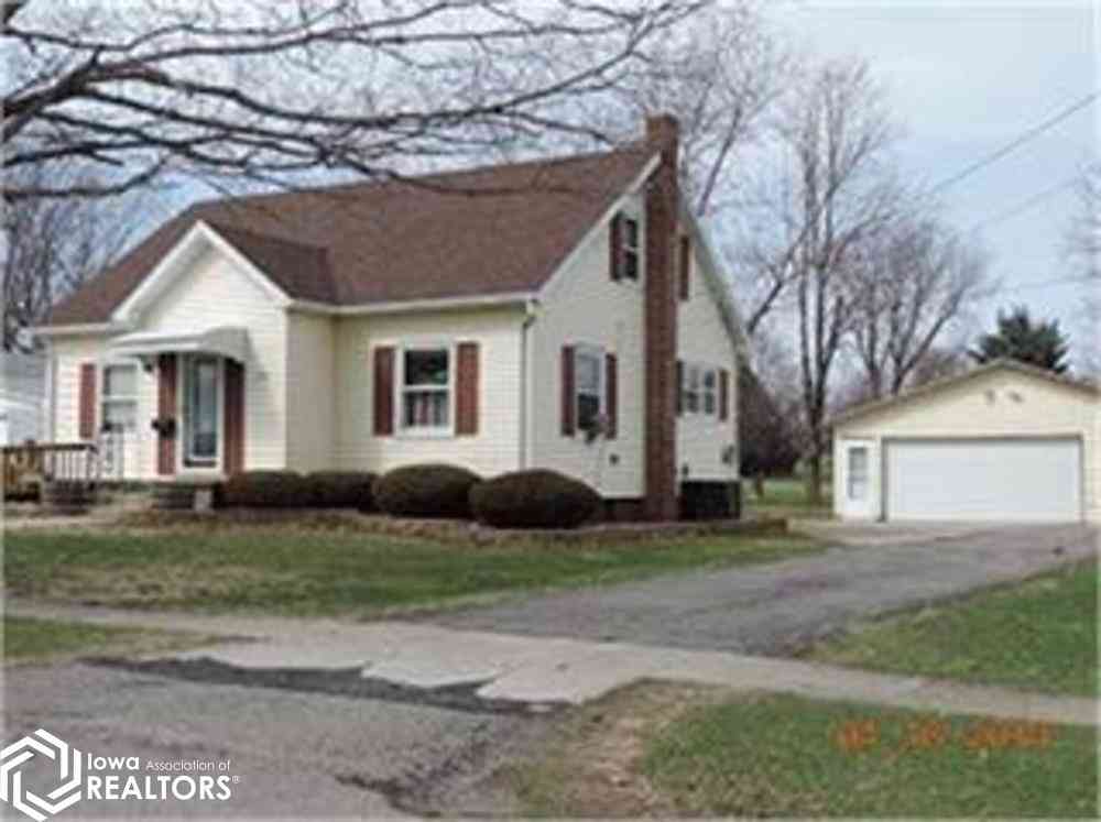 Homes For Sale - 106 S Franklin Street<br/> Marshall County, Le Grand, IA 50142