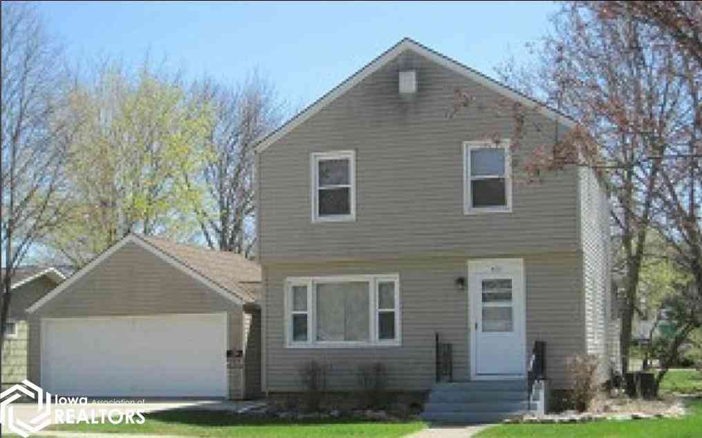 Homes For Sale - 408 E Grove Street<br/> Kossuth County, Algona, IA 50511
