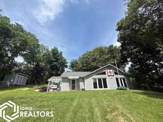 Homes For Sale - 4077 Western Drive<br/> Brooklyn, IA 52211