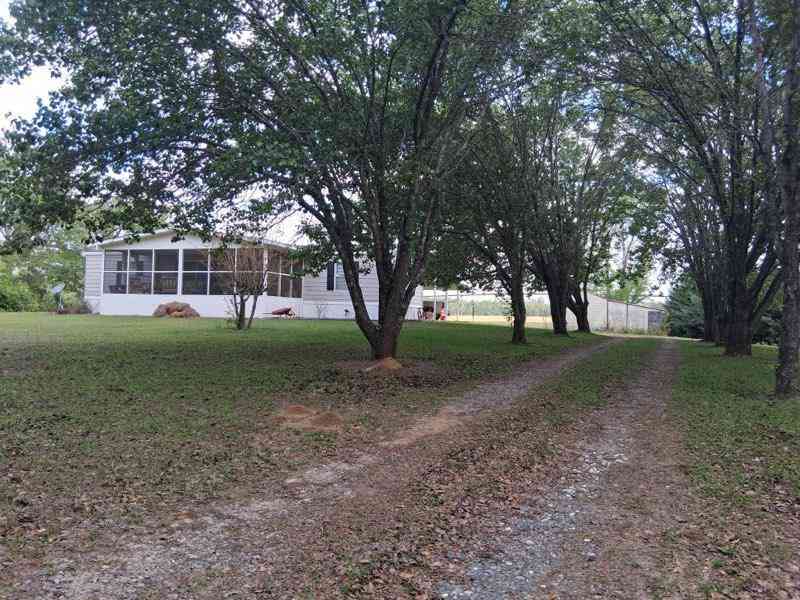 Mobile Home For Sale - 4527 Sylvester Highway<br/> Sylvester, GA 31791