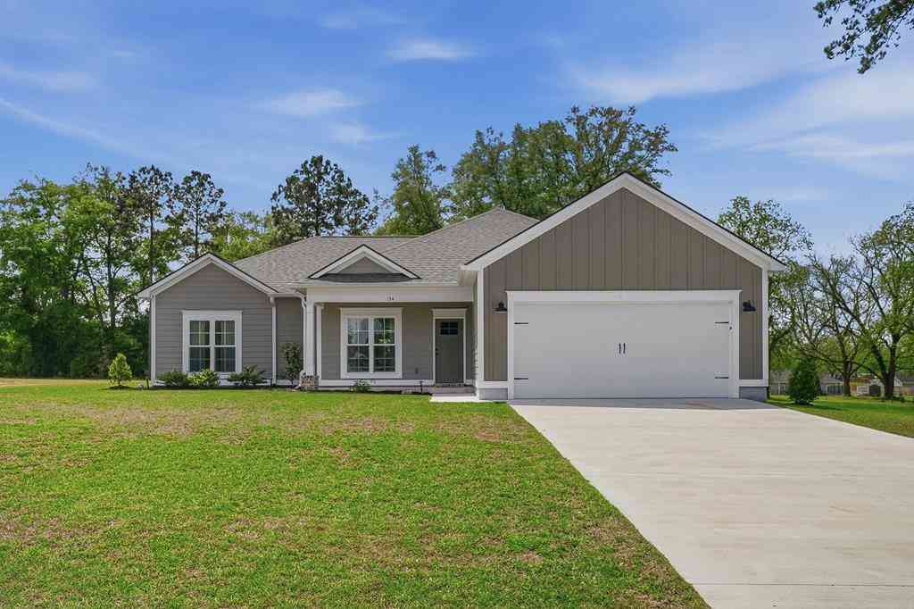 Homes For Sale - 154 Buck Run Drive<br/> Leesburg, GA 31763