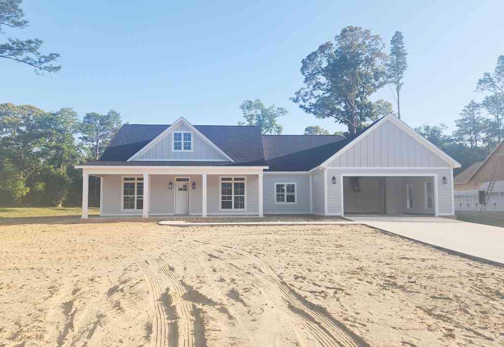 Homes For Sale - 110 Sawtooth Drive<br/> Leesburg, GA 31763