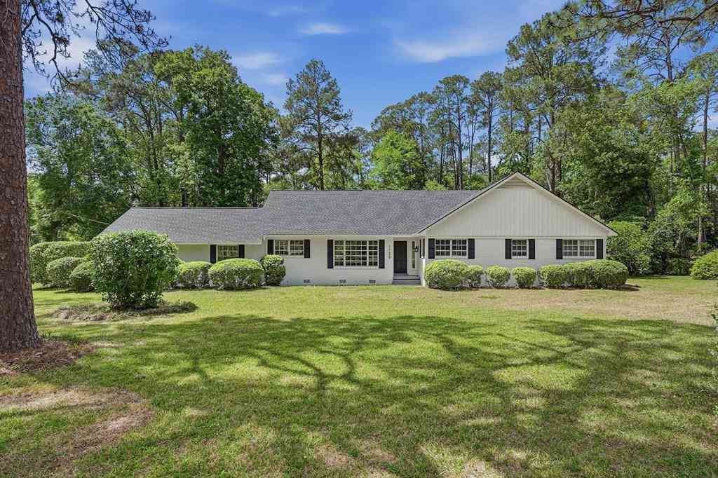 Homes For Sale - 1720 SE 2nd Street<br/> Moultrie, GA 31768