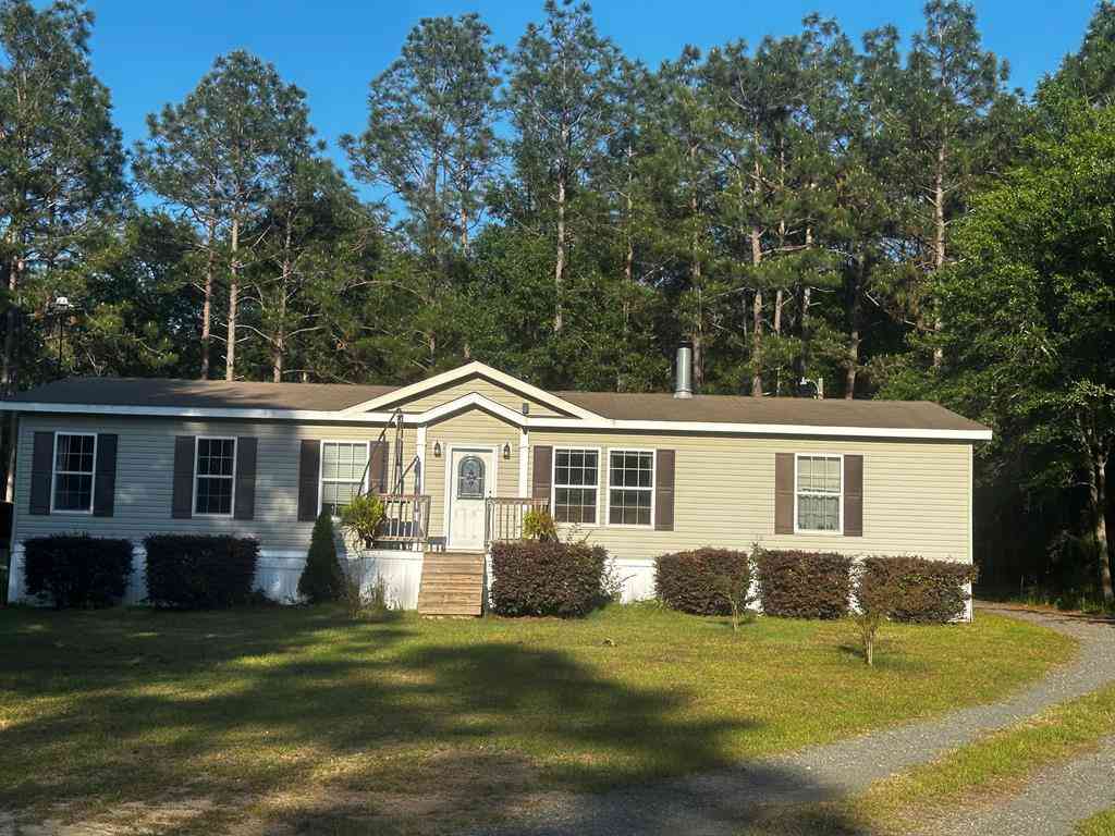 Mobile Home For Sale - 10076 Gravel Hill Road<br/> Albany, GA 31705