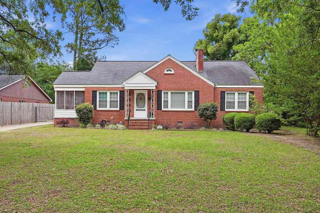 Homes For Sale - 922 W 4th Avenue<br/> Albany, GA 31701