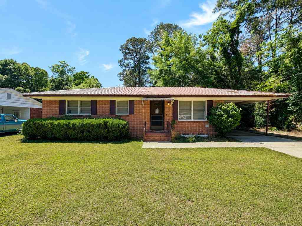 Homes For Sale - 1014 Goff Street<br/> Tifton, GA 31794