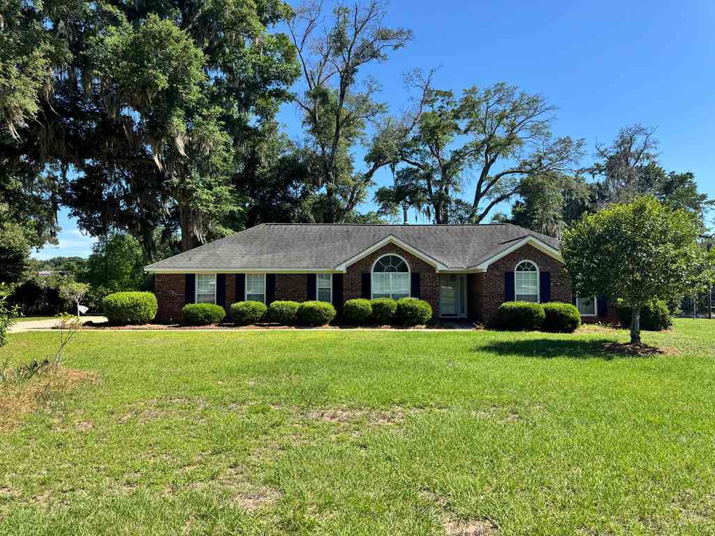 Homes For Sale - 121 River Bridge Drive<br/> Leesburg, GA 31763