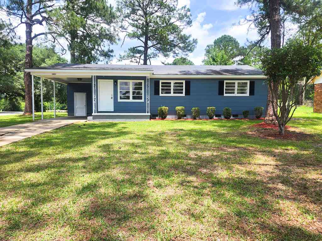 Homes For Sale - 1821 Samford Avenue<br/> Albany, GA 31707