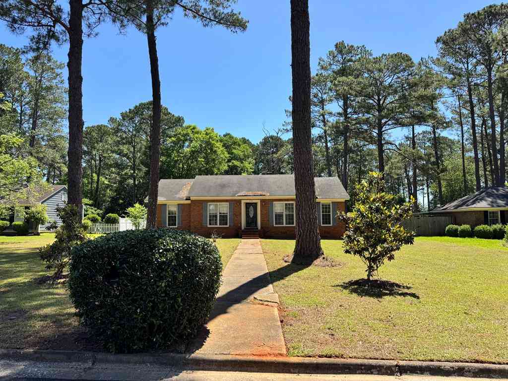 Homes For Sale - 1716 Whisperwood St<br/> Albany, GA 31721