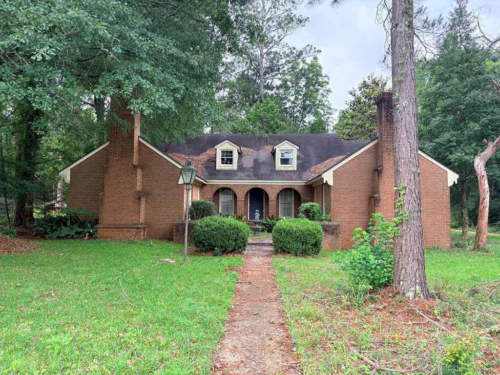 Homes For Sale - 945 Pearson Dr Sw<br/> Dawson, GA 39842