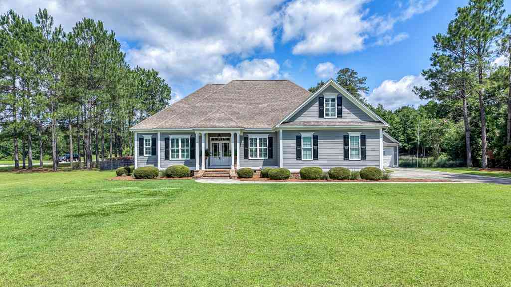 Homes For Sale - 101 Browning Court<br/> Leesburg, GA 31763