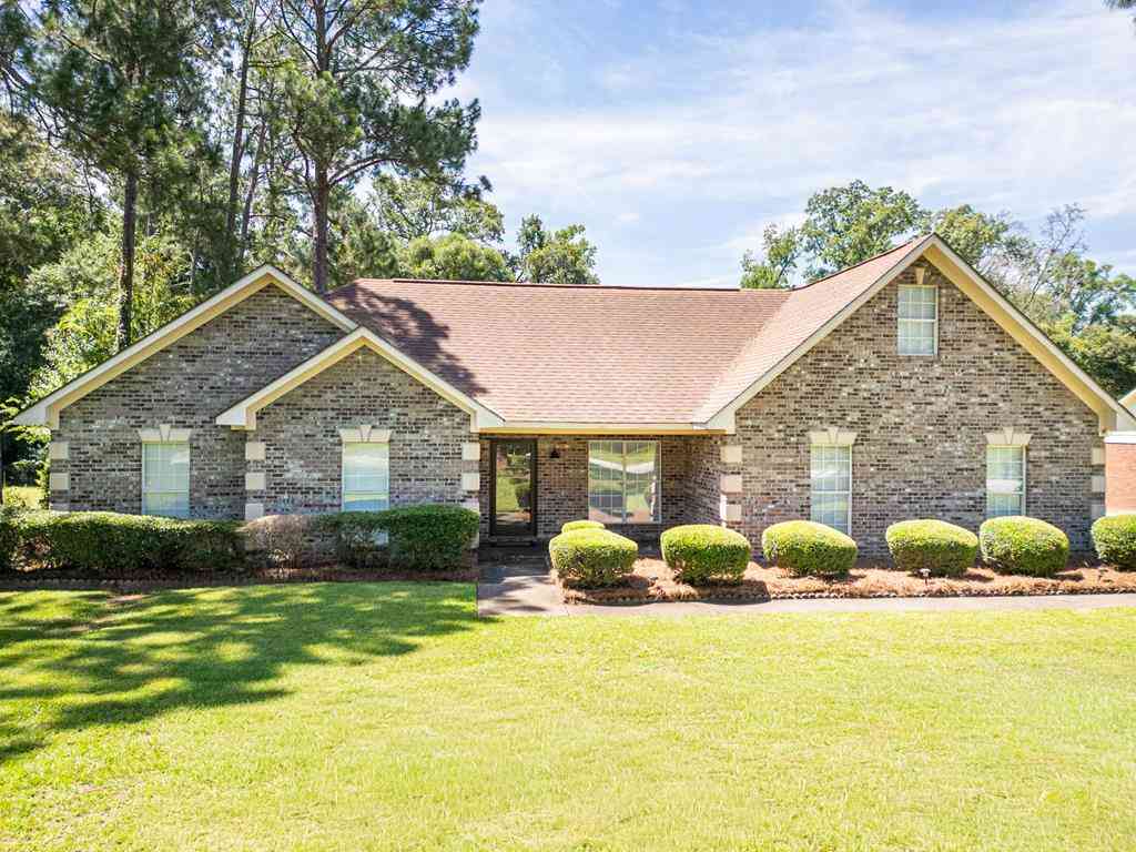 Homes For Sale - 145 Jarrett Drive<br/> Leesburg, GA 31763