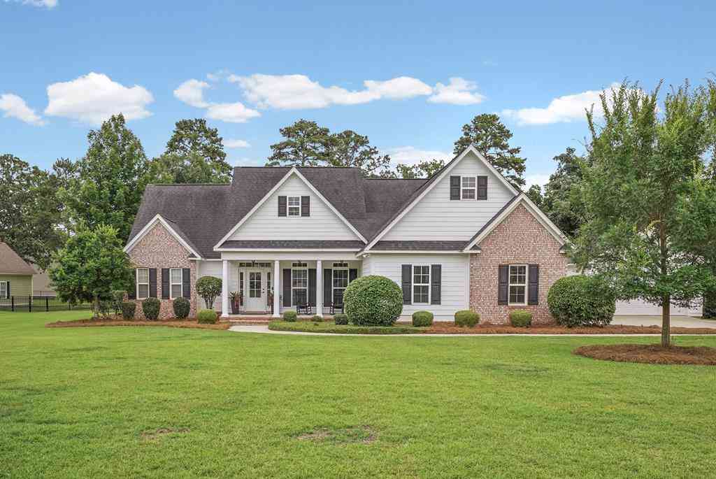 Homes For Sale - 109 W Edgefield Drive<br/> Leesburg, GA 31763