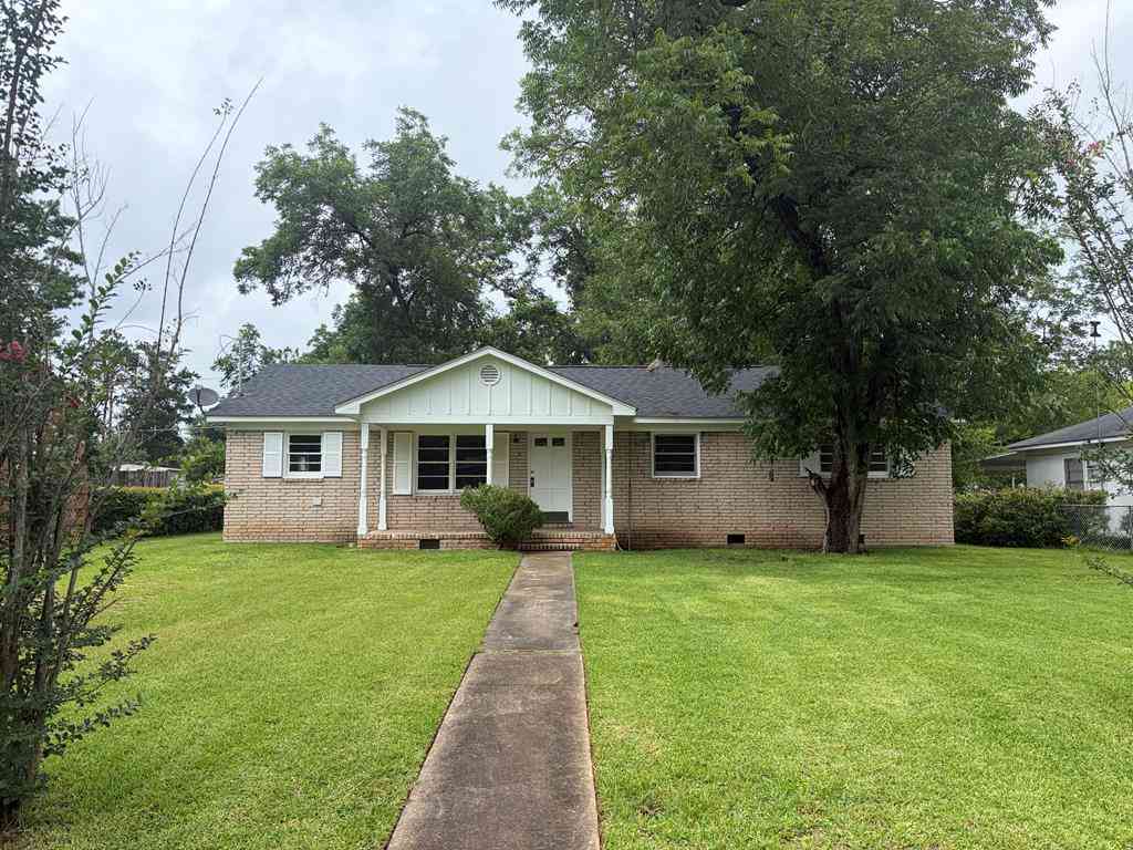 Homes For Sale - 2017 W Waddell Ave<br/> Albany, GA 31707