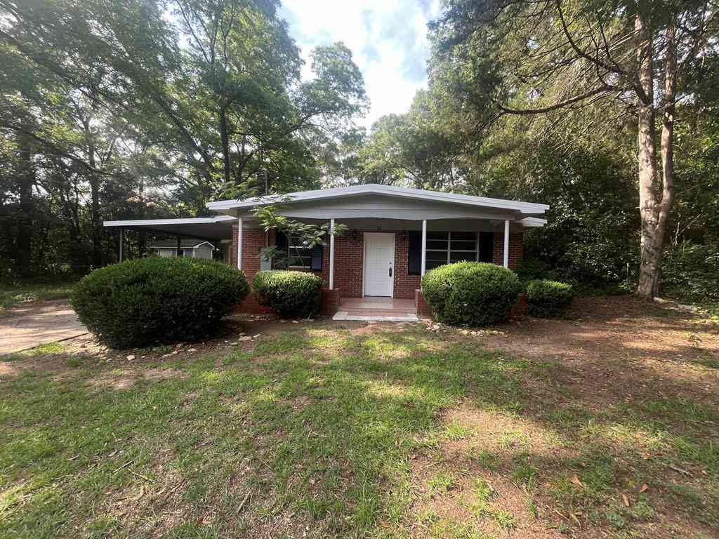 Homes For Sale - 352 Church Street<br/> Smithville, GA 31787