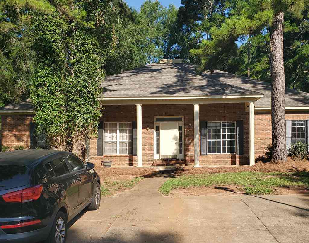 Multifamily For Sale - 3820 Mayfair Lane<br/> Dougherty County, Albany, GA 31721