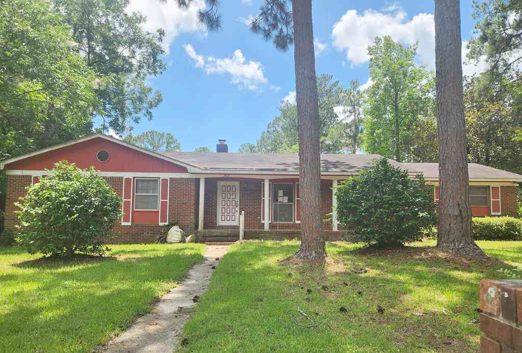 Homes For Sale - 232 Sunrise Drive<br/> Dougherty County, Albany, GA 31701