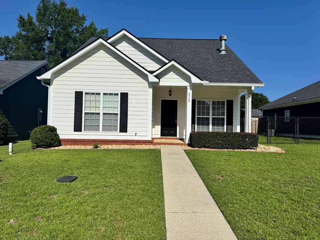 Homes For Sale - 2549 Bascom Drive<br/> Albany, GA 31707