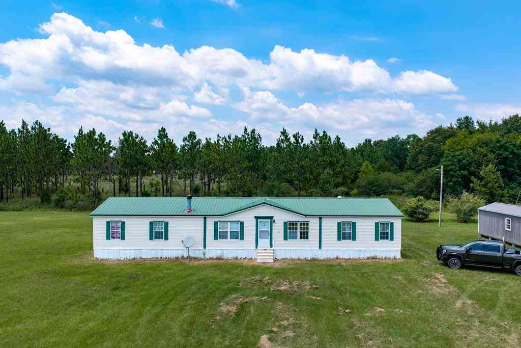Homes For Sale - 2995 Mays Road<br/> Blakely, GA 39823