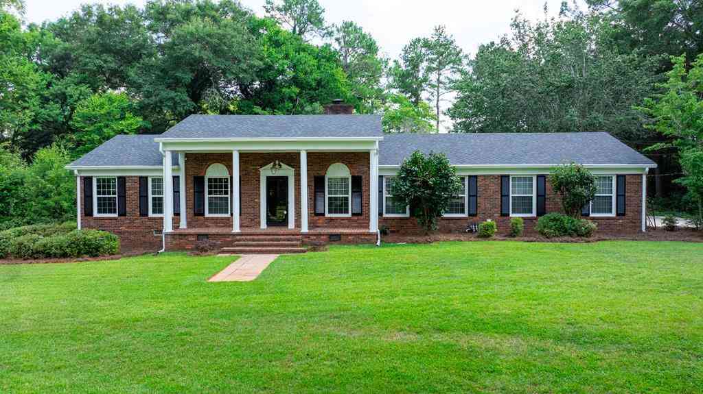 Homes For Sale - 3202 Old Dawson Road<br/> Albany, GA 31707