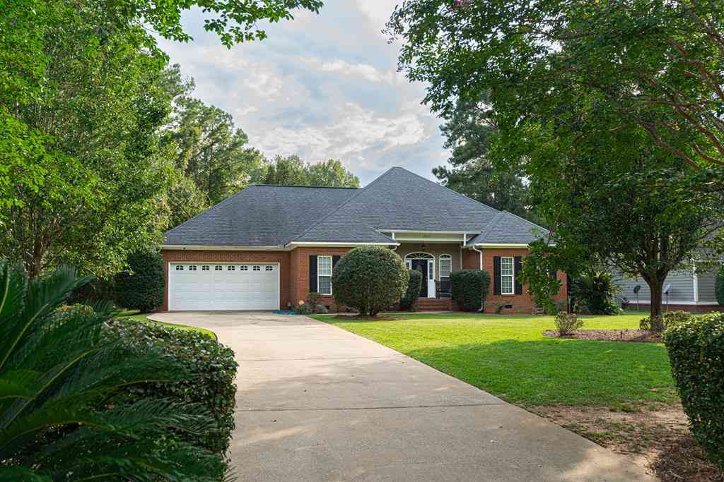 Homes For Sale - 1601 River Pointe Drive<br/> Albany, GA 31701